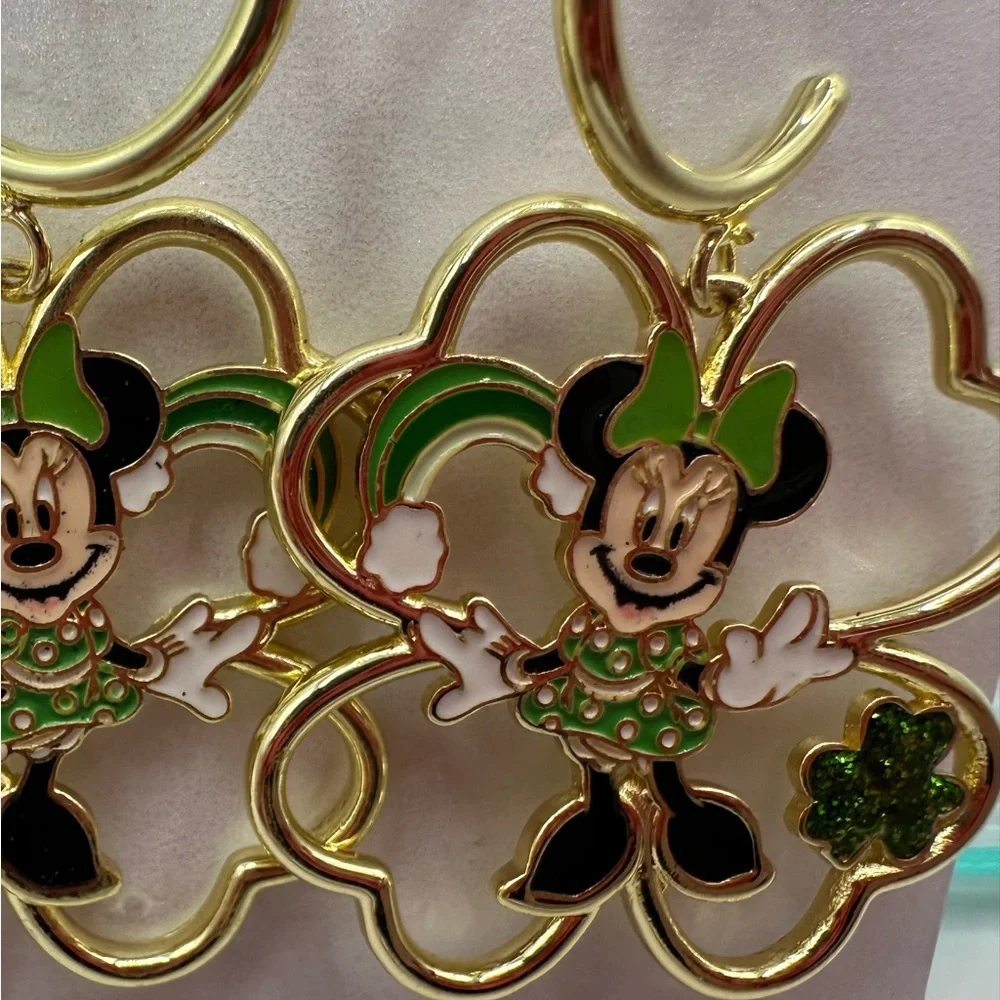 BaubleBar Disney Shamrock Minnie dangle earrings NWT - Picture 6 of 7